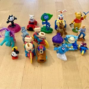 Nostalgia /Vintage Toy Figurines Plus Pez Dispenser Bundle